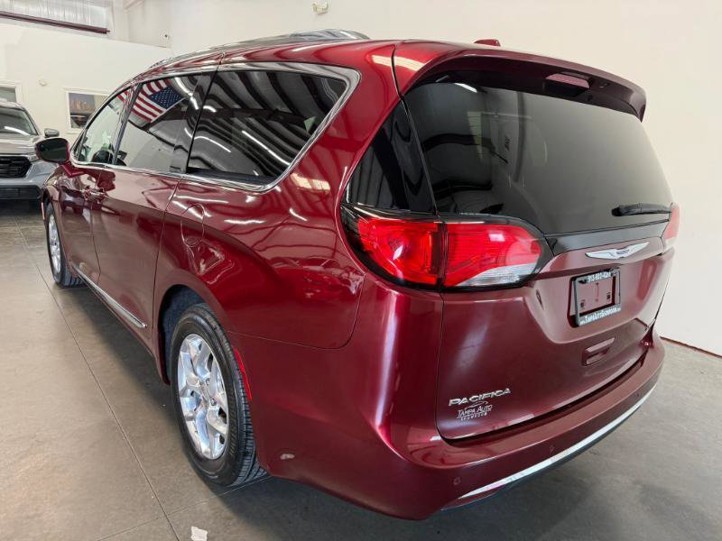 Used 2019 Chrysler Pacifica Limited FWD image 7