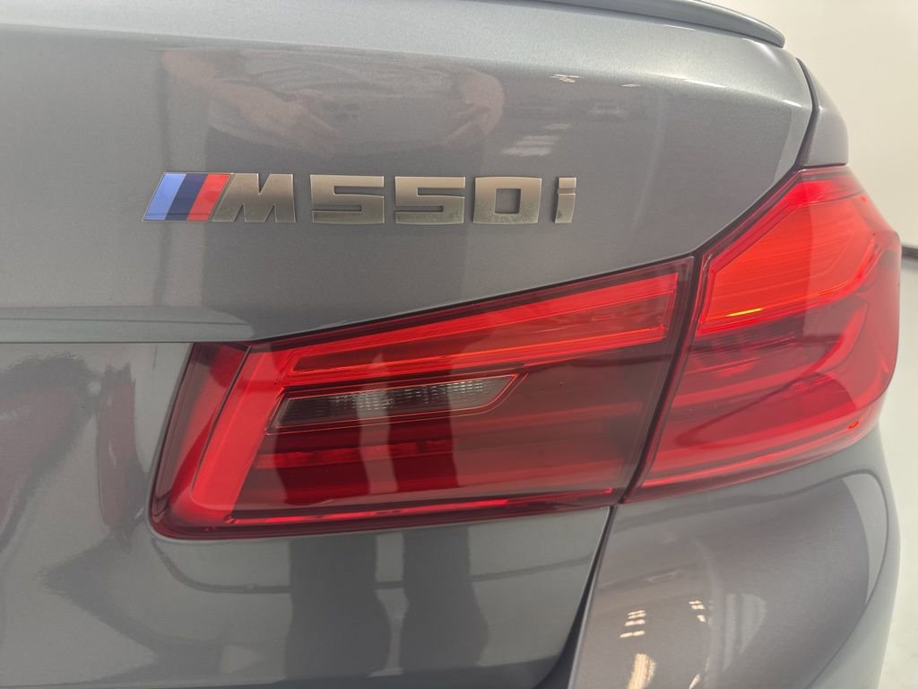 Used 2019 BMW M550i xDrive w/ Dynamic Handling Package AWD/4WD image 7