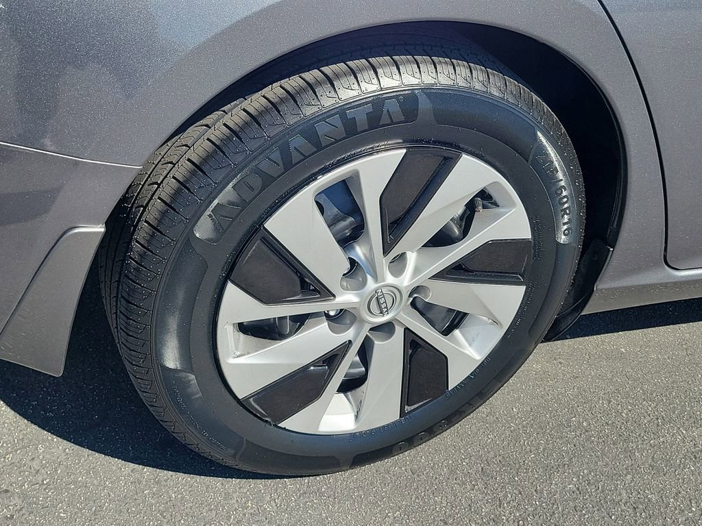 Used 2024 Nissan Altima 2.5 S FWD image 28