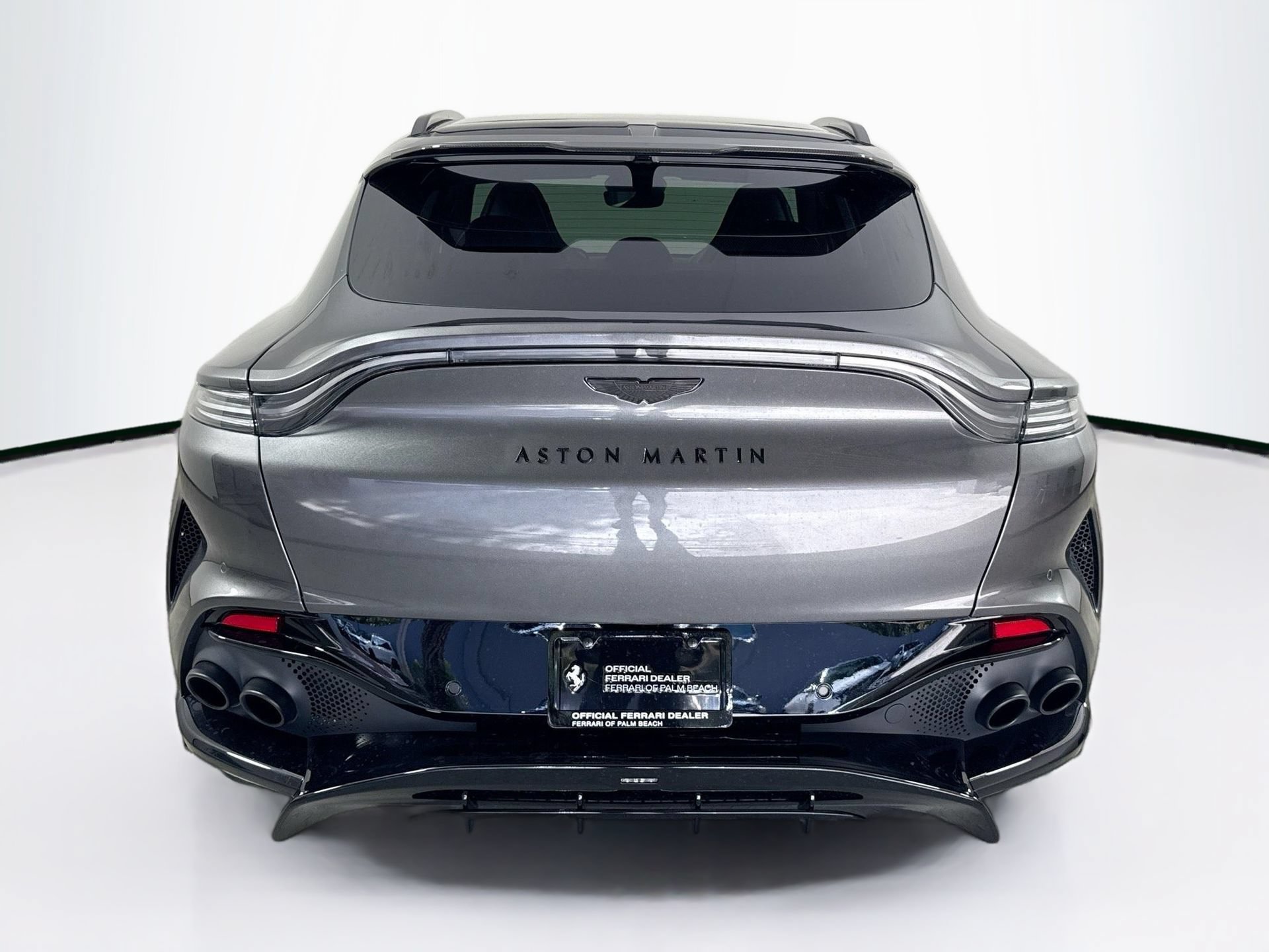 Used 2023 Aston Martin DBX 707 AWD/4WD image 6