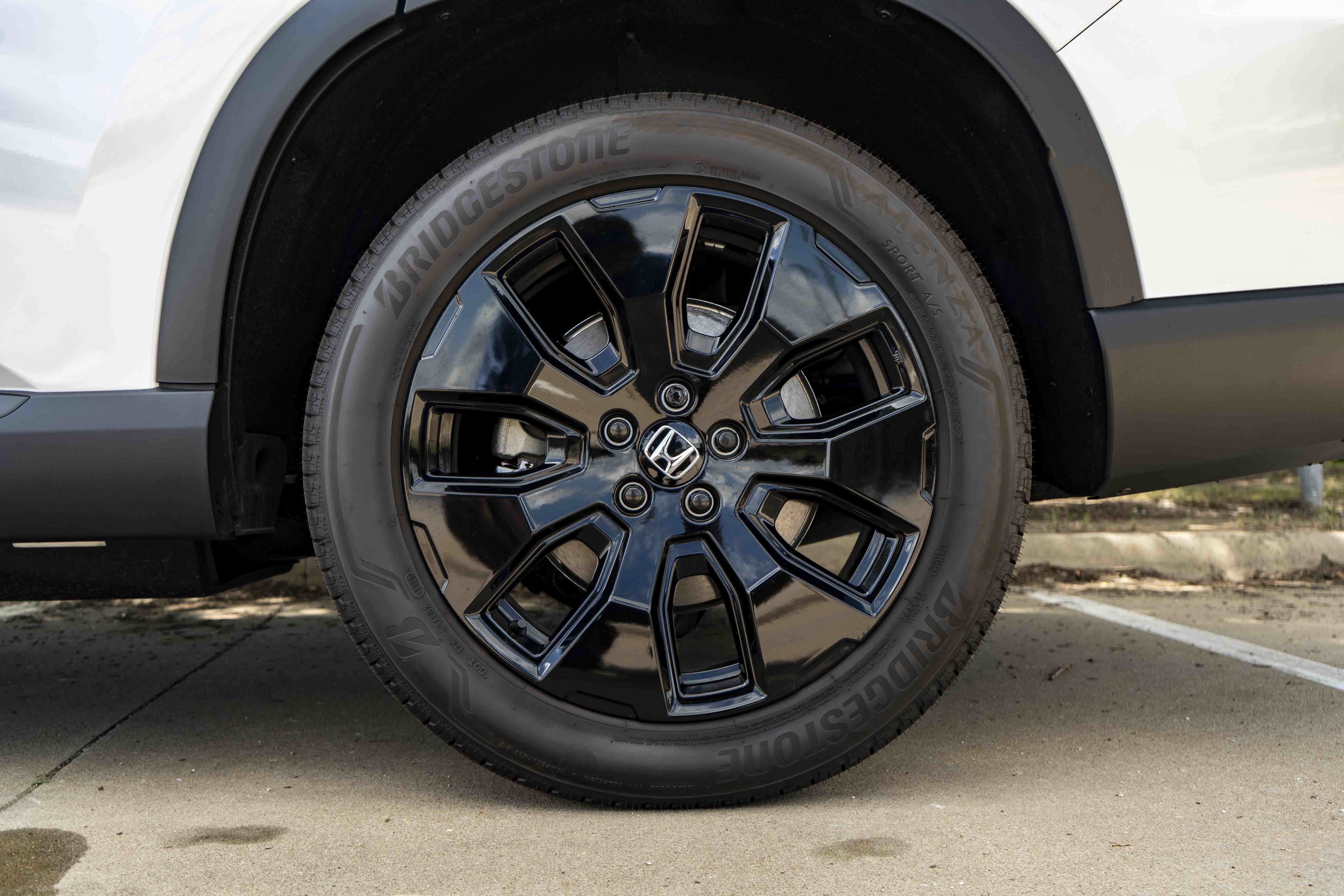 Used 2026 Honda Pilot Black Edition image 15