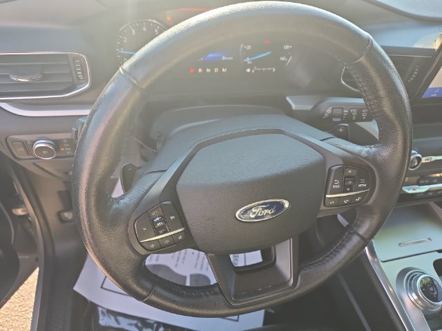 Used 2020 Ford Explorer XLT w/ Equipment Group 202A RWD image 18