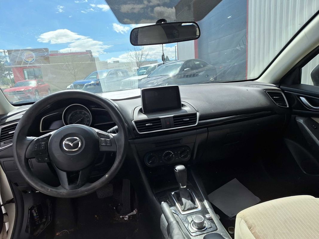 Used 2016 MAZDA MAZDA3 i Sport FWD image 13