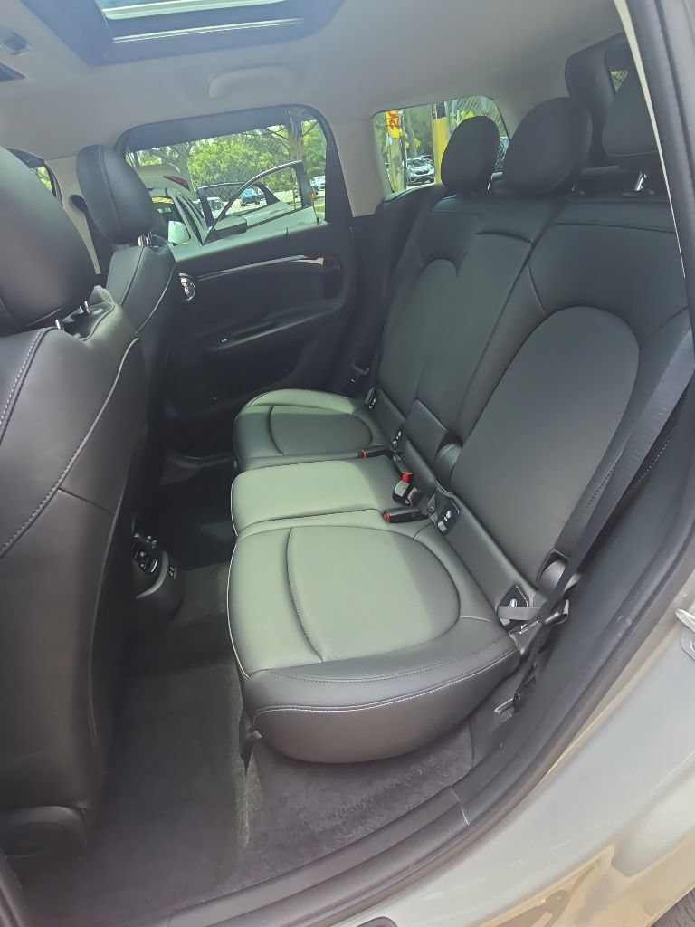 Used 2024 MINI Cooper Countryman S w/ Premium Package FWD image 30