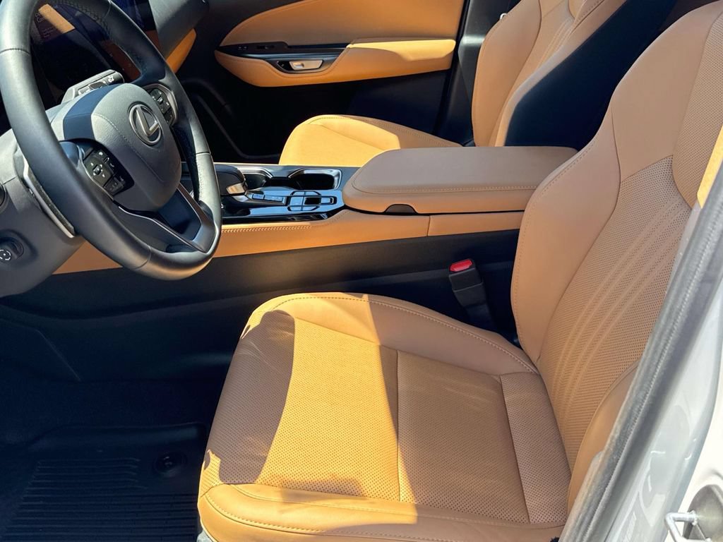 Used 2025 Lexus NX 350 AWD w/ Accessory Package (P2) image 13