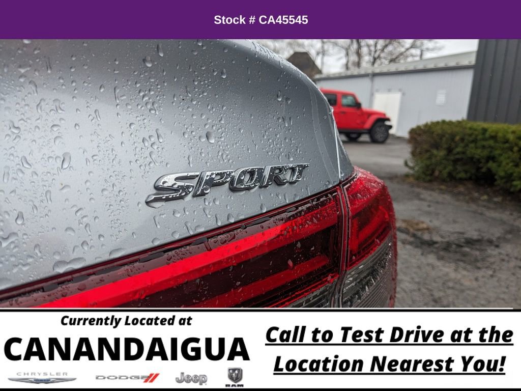 Used 2023 Honda Civic Sport image 36