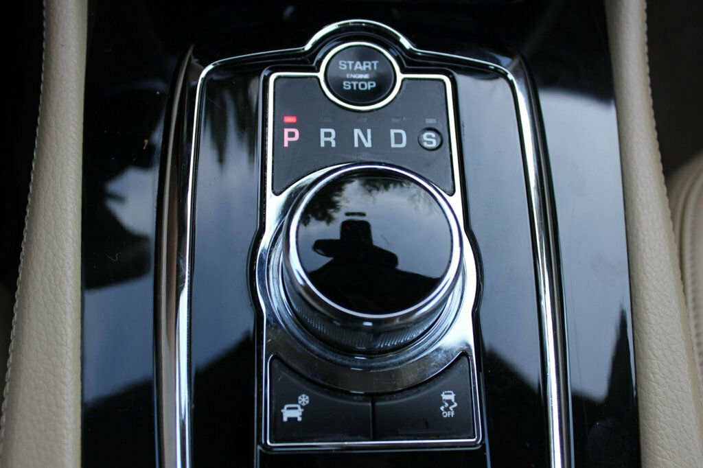 Used 2013 Jaguar XK Touring RWD image 27