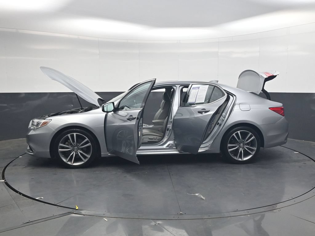 Used 2019 Acura TLX w/ Advance Package FWD image 40