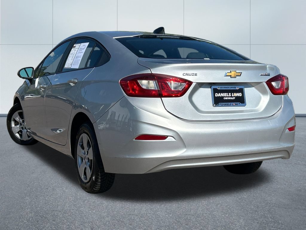 Used 2018 Chevrolet Cruze LS FWD image 30