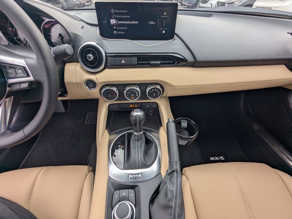 New 2025 MAZDA MX-5 Miata Grand Touring w/ Appearance Package image 16