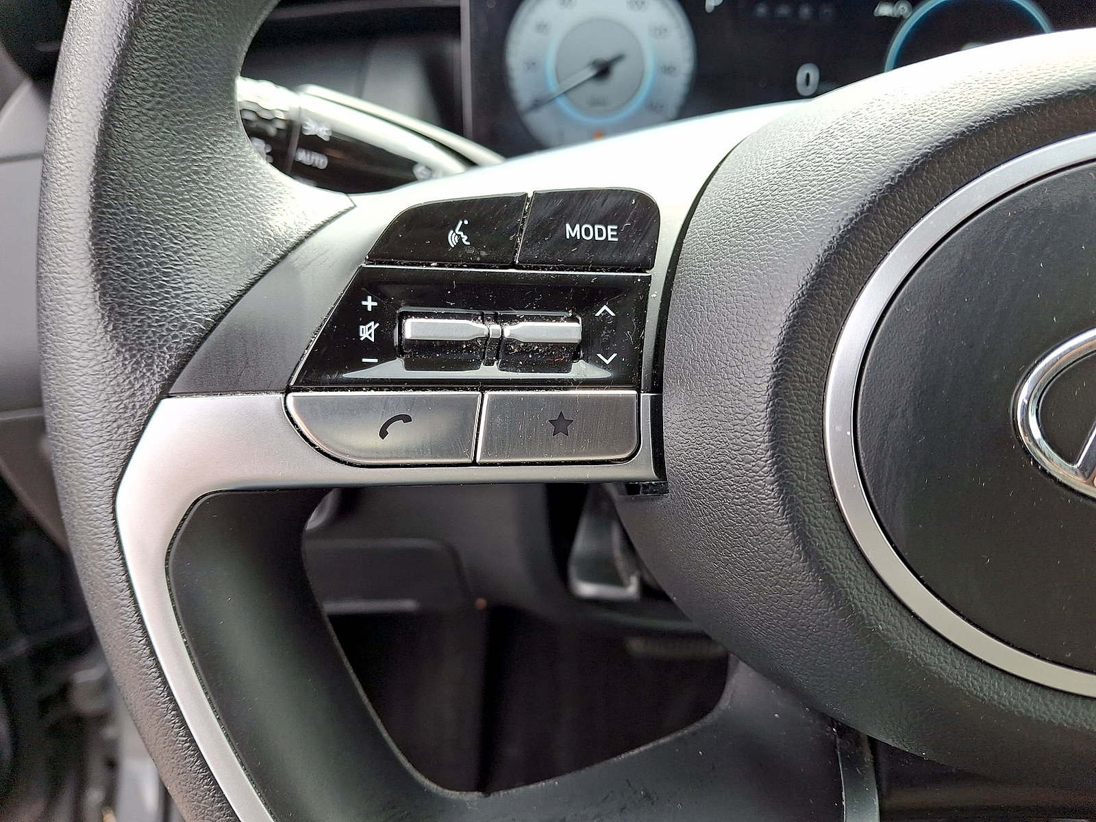 Used 2024 Hyundai Tucson SEL AWD/4WD image 17