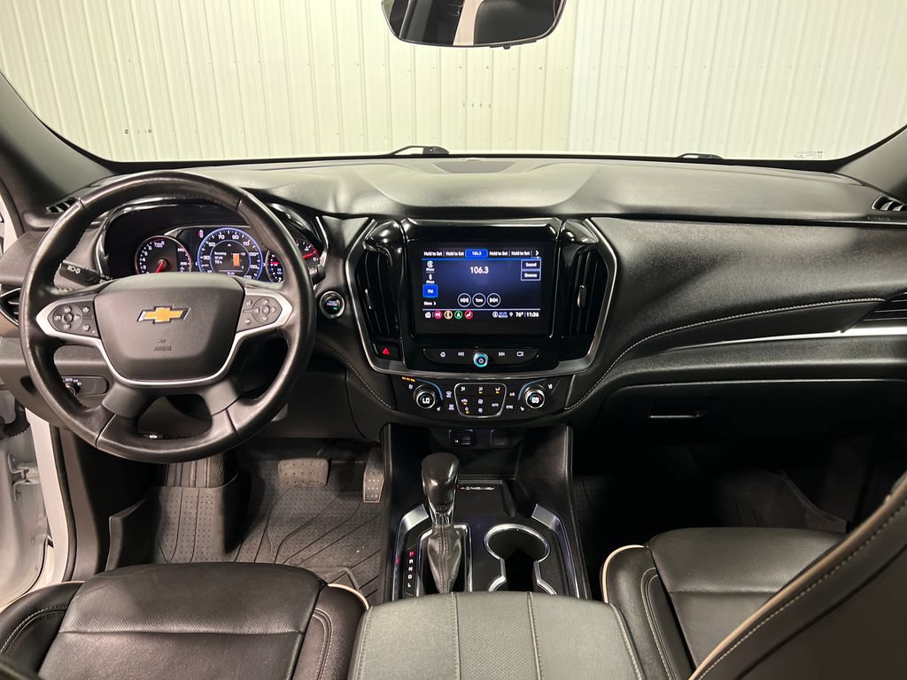 Certified 2022 Chevrolet Traverse Premier w/ LPO, Floor Liner Package AWD/4WD image 18