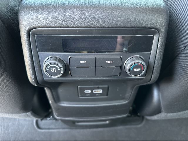 Certified 2023 GMC Acadia SLE w/ Elevation Edition FWD image 18