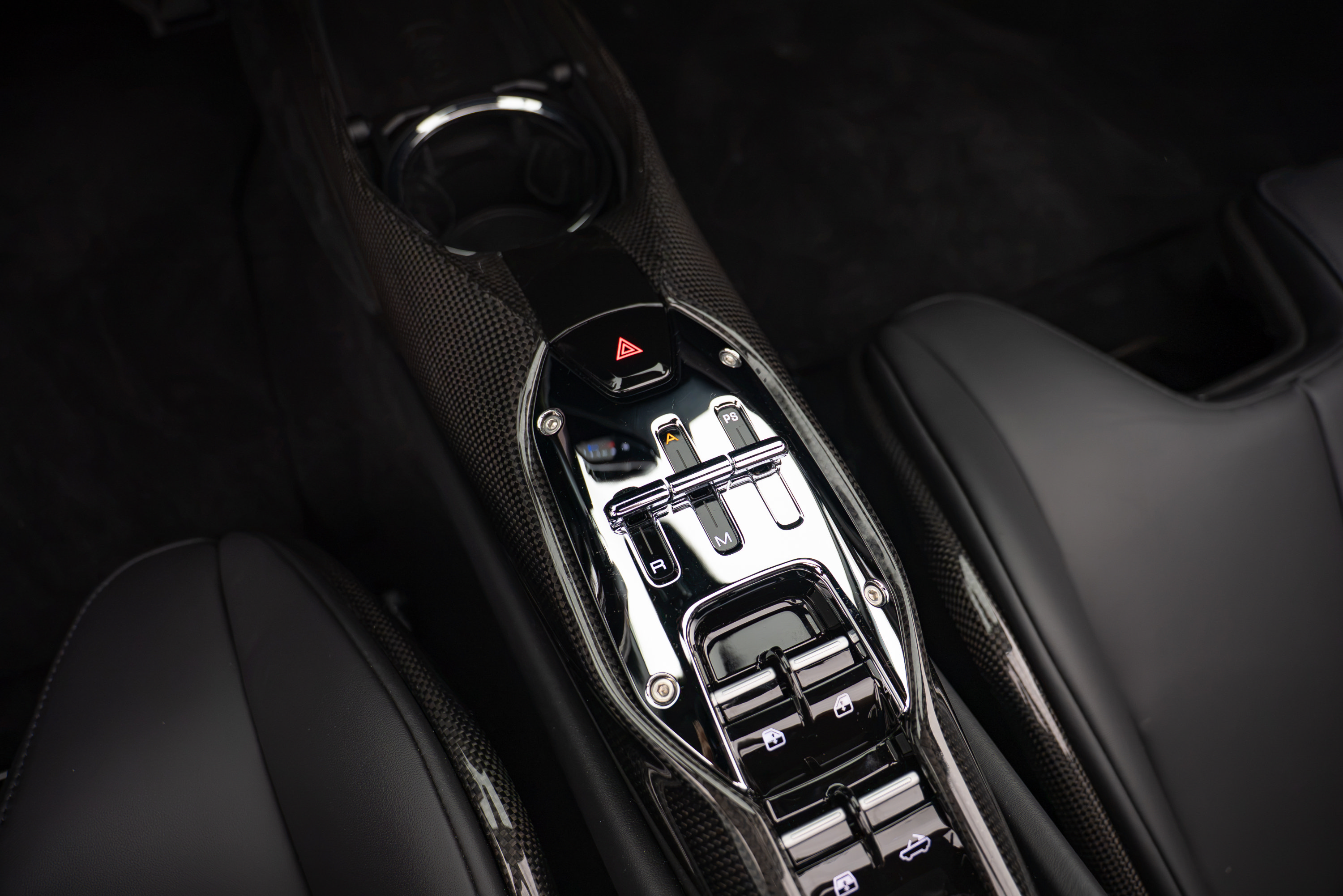 Used 2024 Ferrari 296 GTS RWD image 17