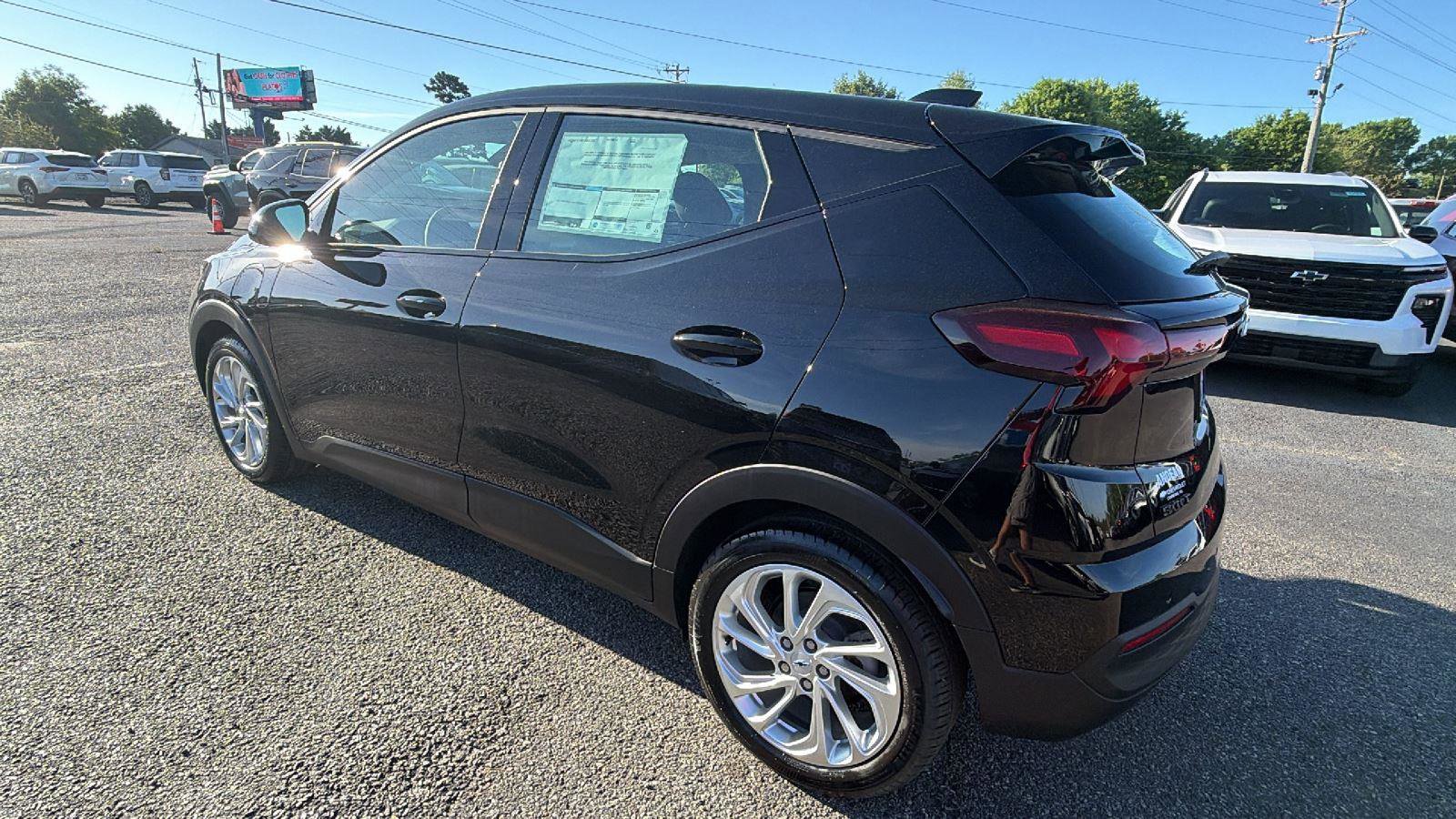 New 2027 Chevrolet Bolt LT w/ Comfort Package image 7