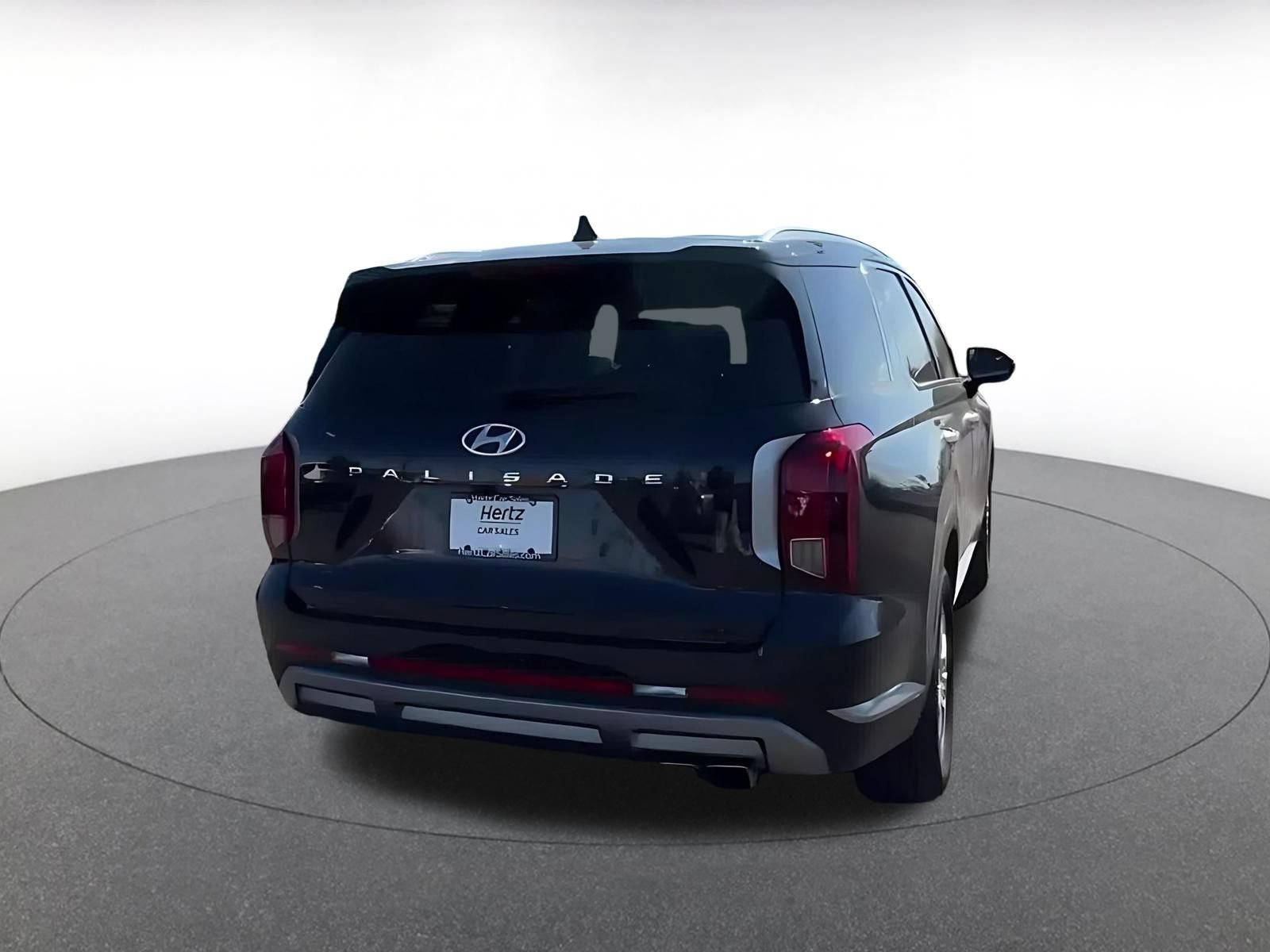 Used 2025 Hyundai Palisade SEL FWD image 14