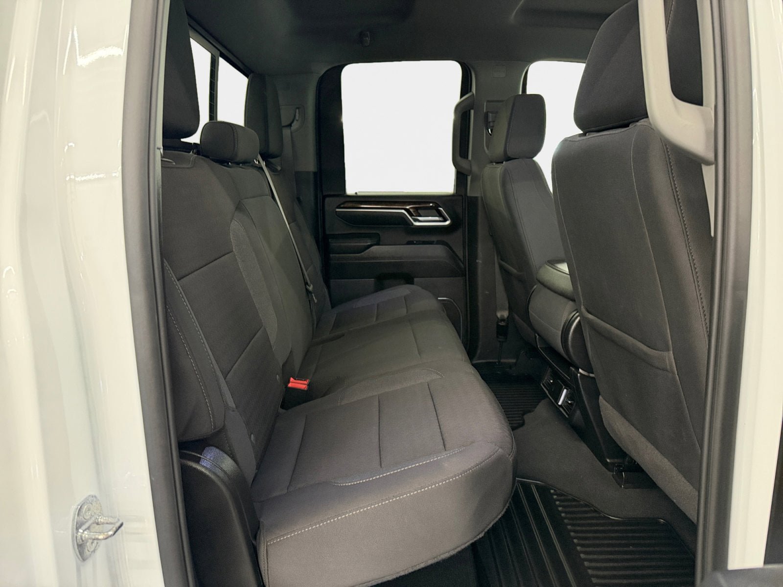 Used 2024 GMC Sierra 2500 SLE w/ SLE Convenience Package AWD/4WD image 11