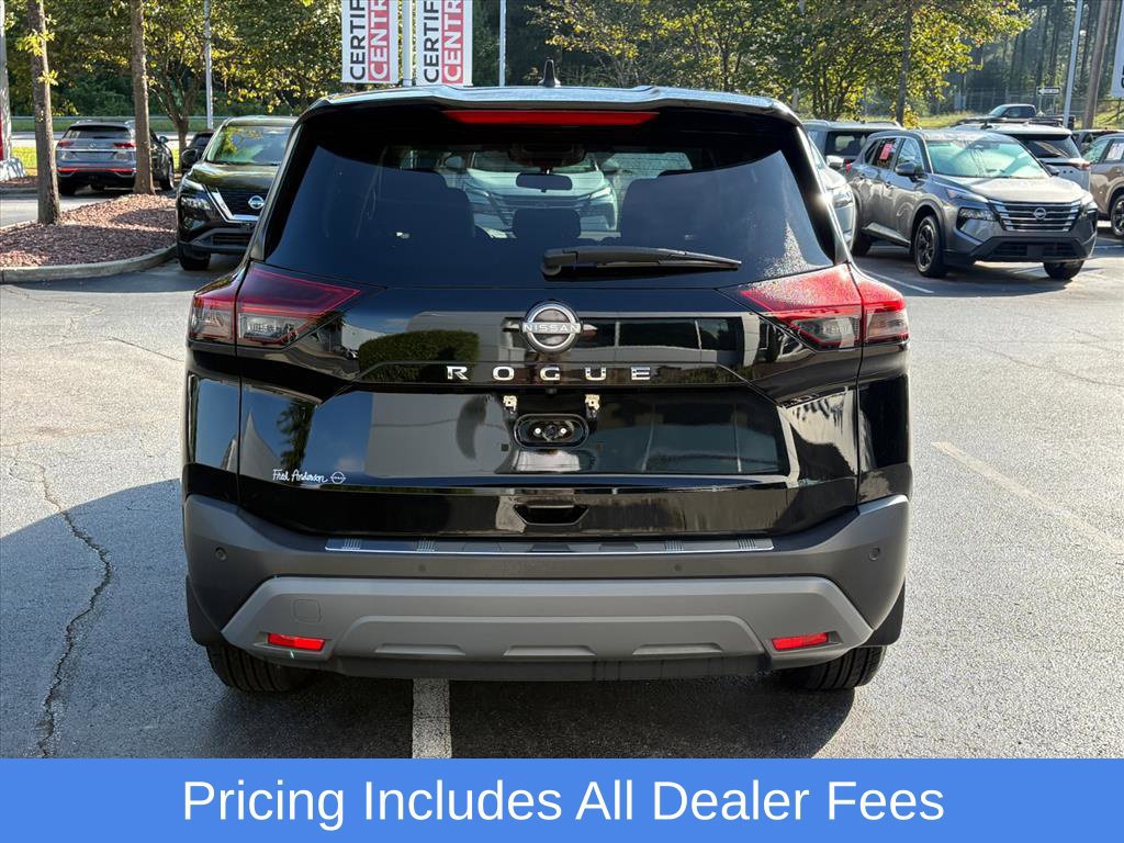 Used 2023 Nissan Rogue S FWD image 7