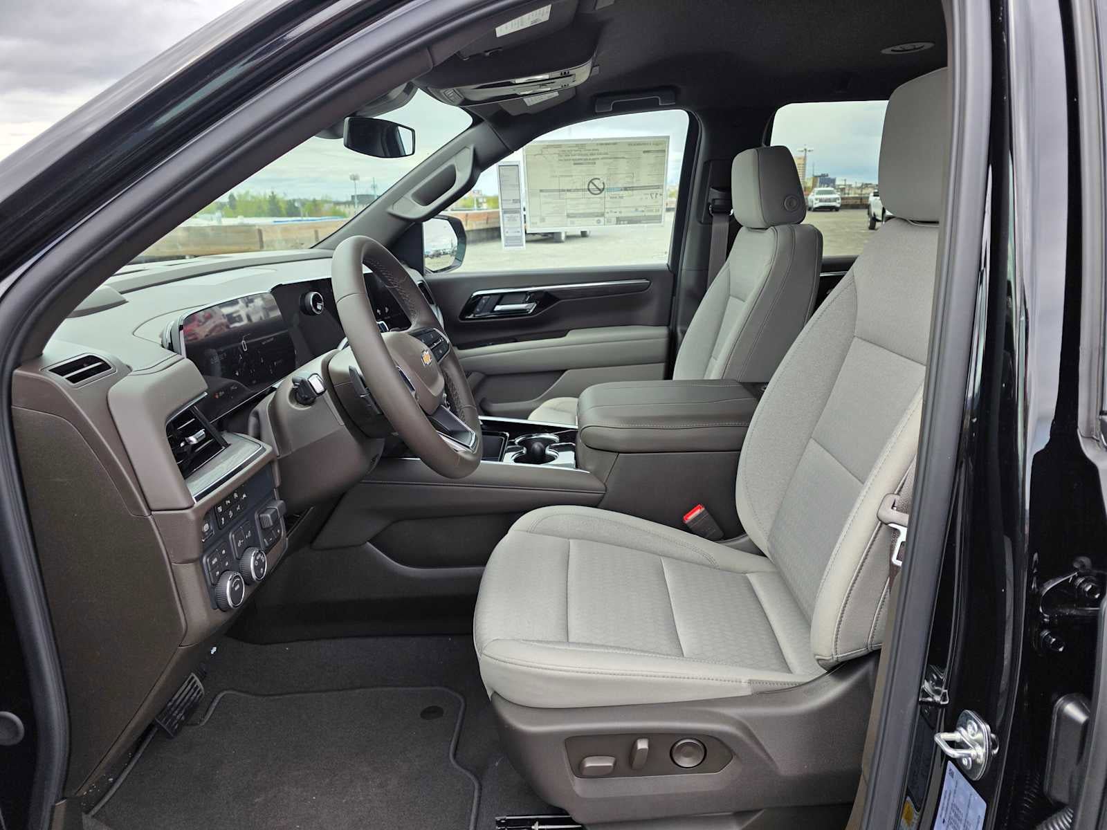 New 2026 Chevrolet Tahoe LS w/ LS Custom Edition AWD/4WD image 20