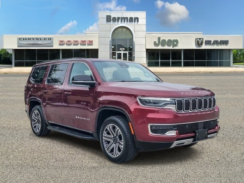 Certified 2024 Jeep Wagoneer Series II w/ Flexible Seating Group RWD image 7