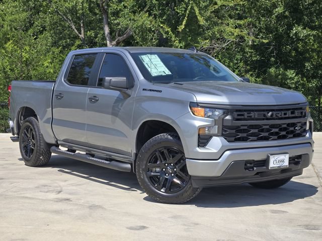 Used 2026 Chevrolet Silverado 1500 Custom w/ Turbomax Blackout Package RWD image 1