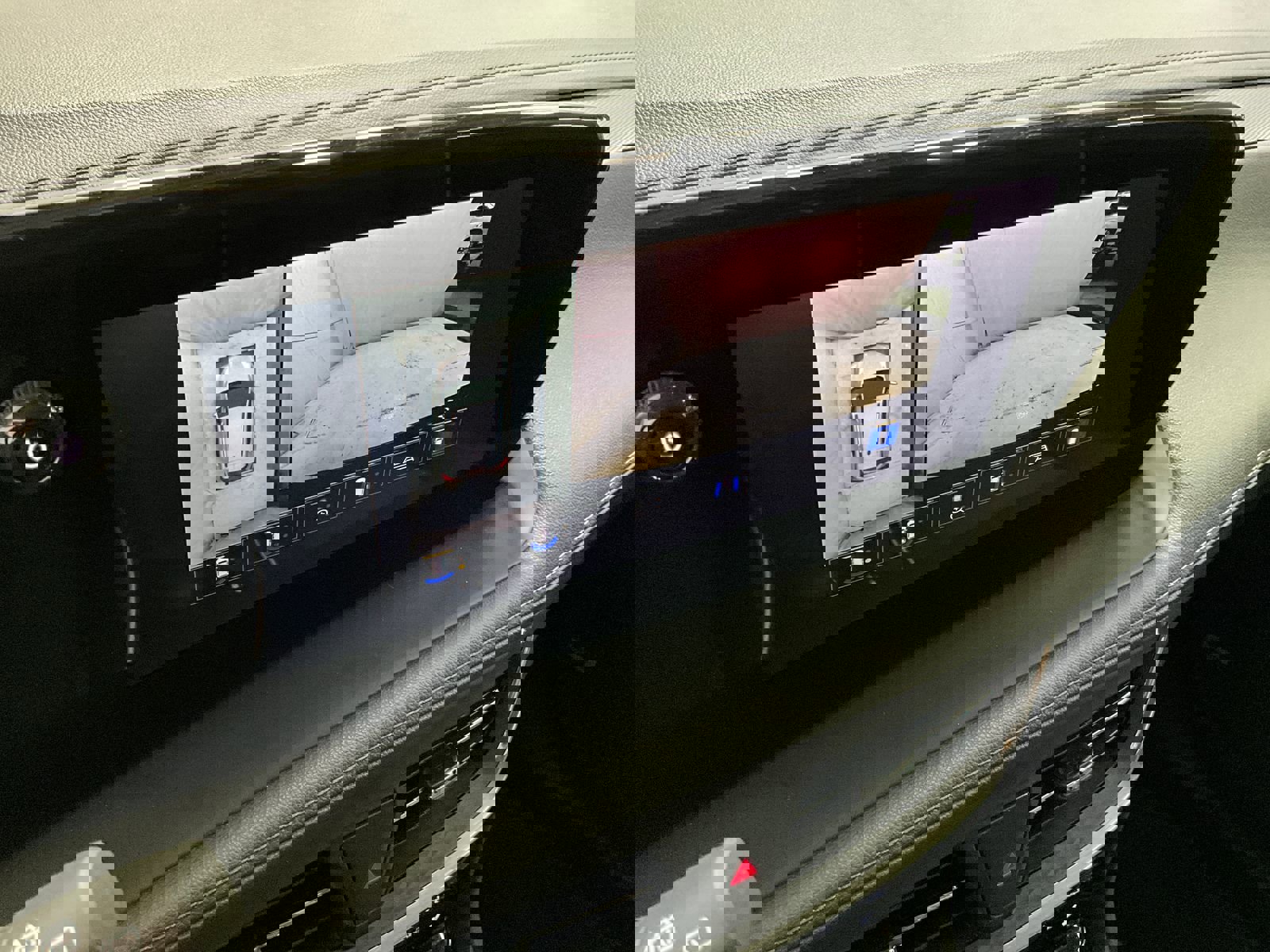 Used 2025 Buick Encore GX Avenir w/ Avenir Technology Package image 20