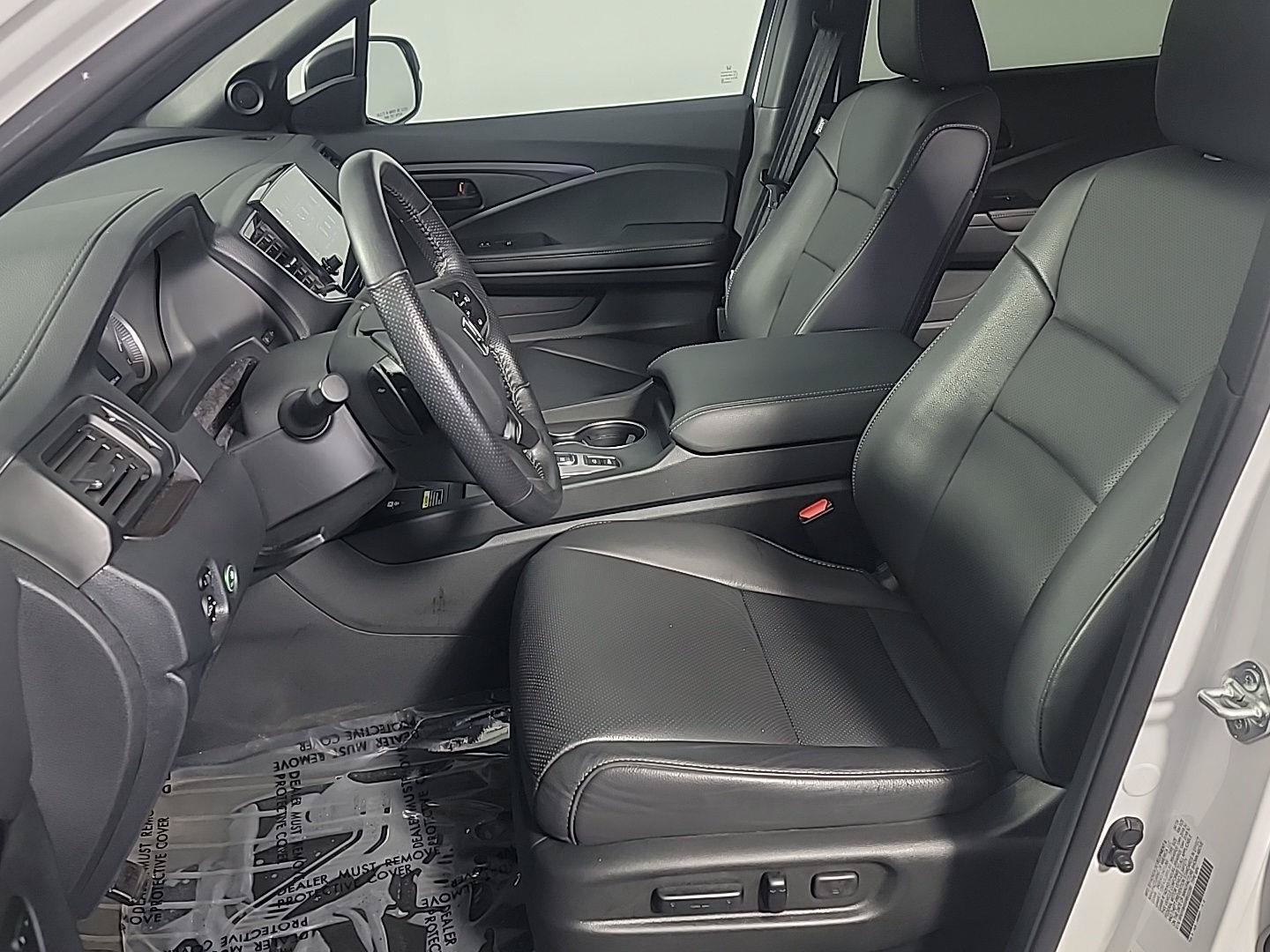 Certified 2024 Honda Passport EX-L image 19