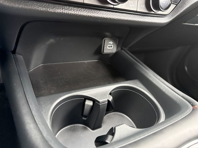 Certified 2025 Honda HR-V Sport image 31