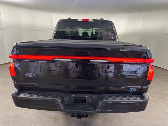 Used 2023 Ford F150 Lightning Platinum image 6