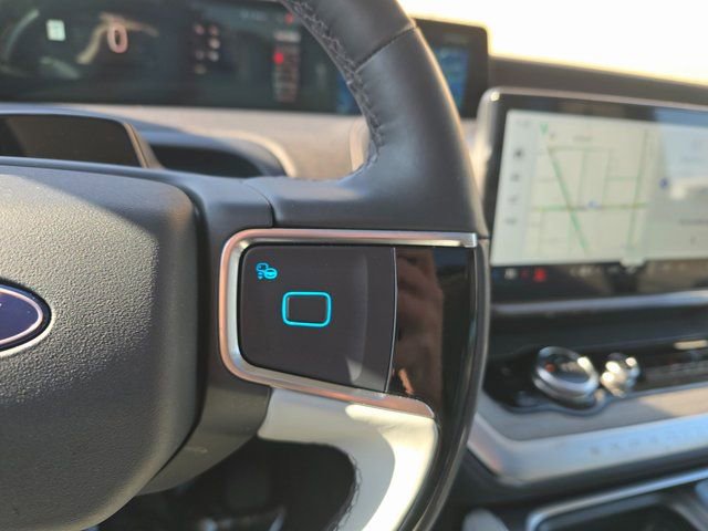 Used 2025 Ford Expedition Max Platinum w/ Driver's Package image 19