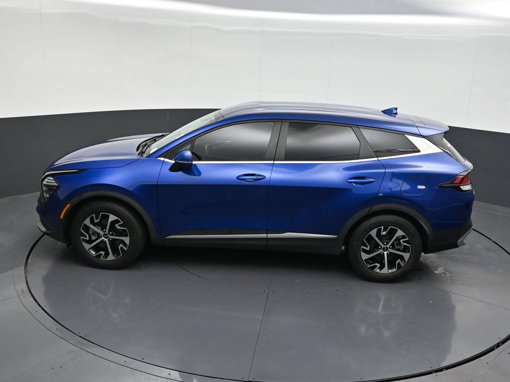 Used 2024 Kia Sportage EX FWD image 17