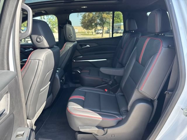 New 2027 Chevrolet Traverse RS AWD/4WD image 22