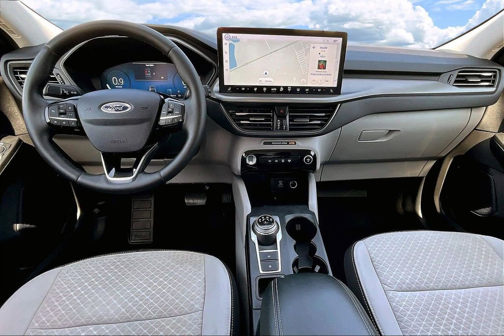 Used 2023 Ford Escape Active w/ Tech Pack #2 image 9