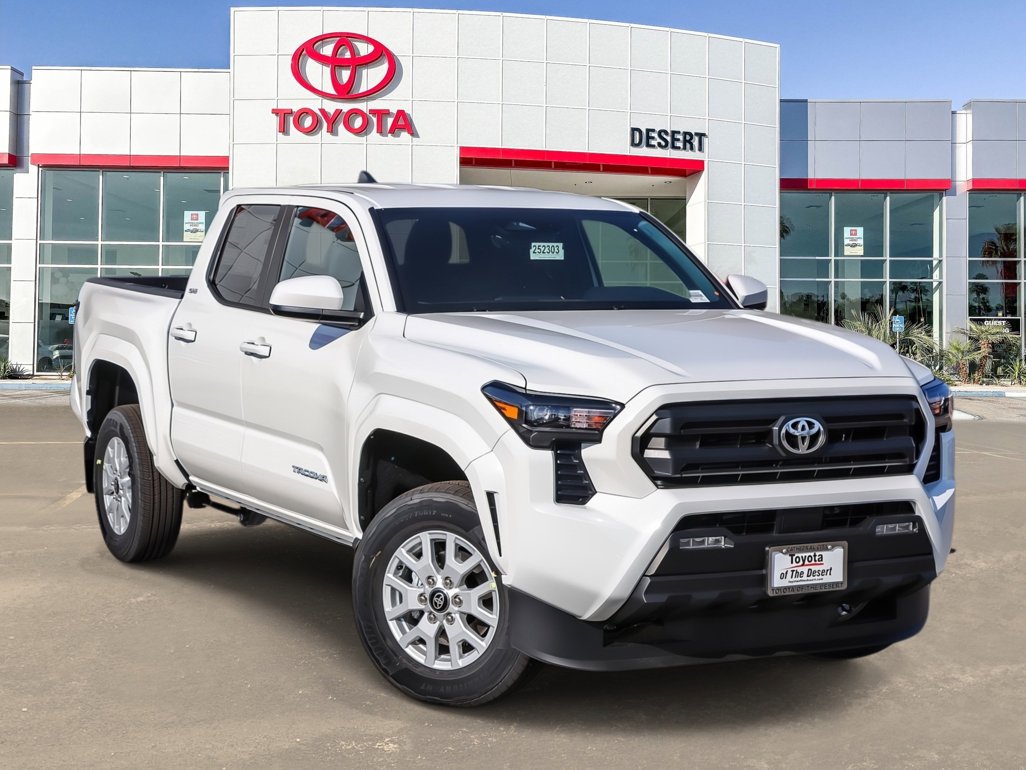New 2025 Toyota Tacoma SR5