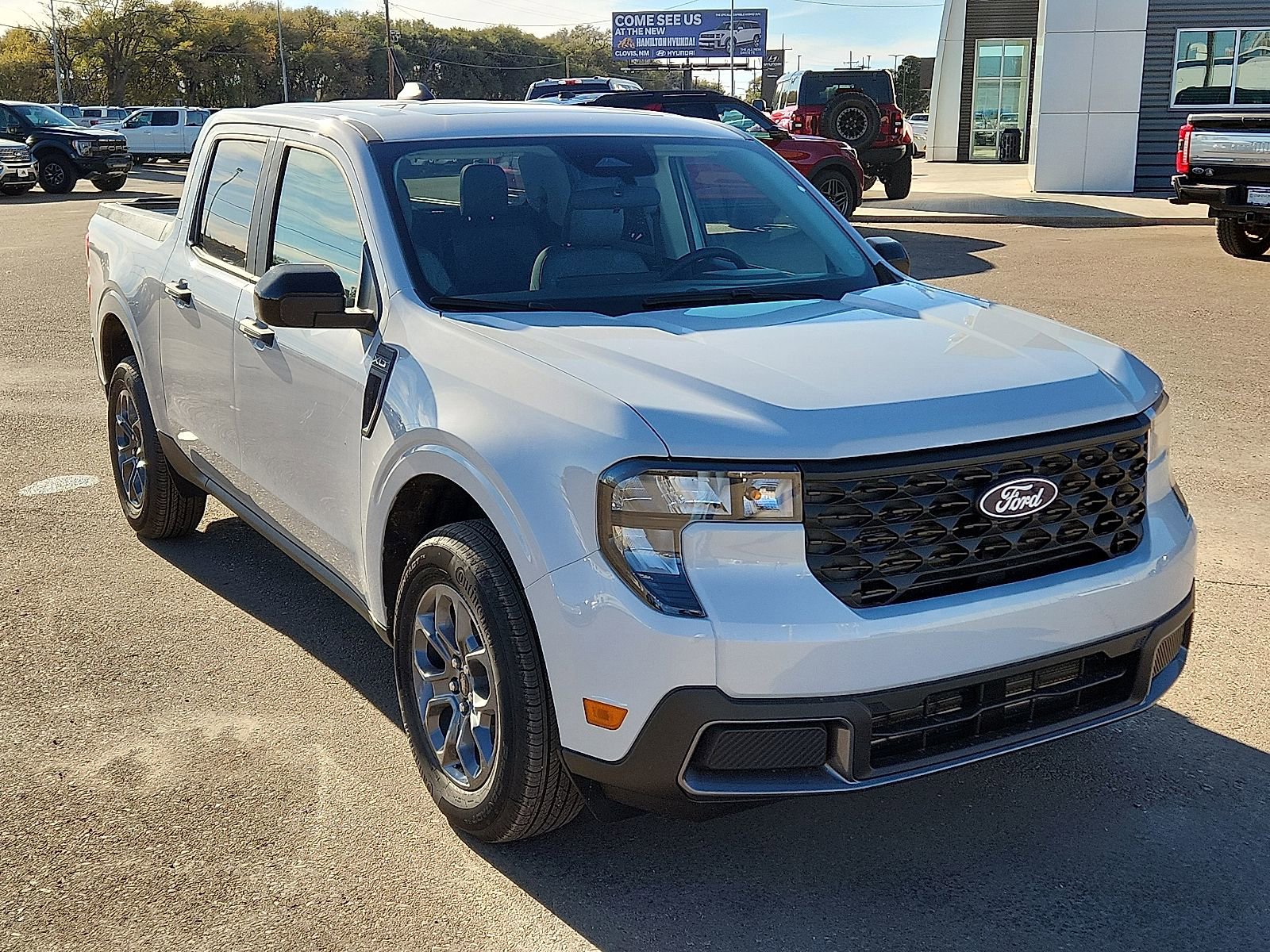 New 2025 Ford Maverick XLT w/ XLT Luxury Package image 6