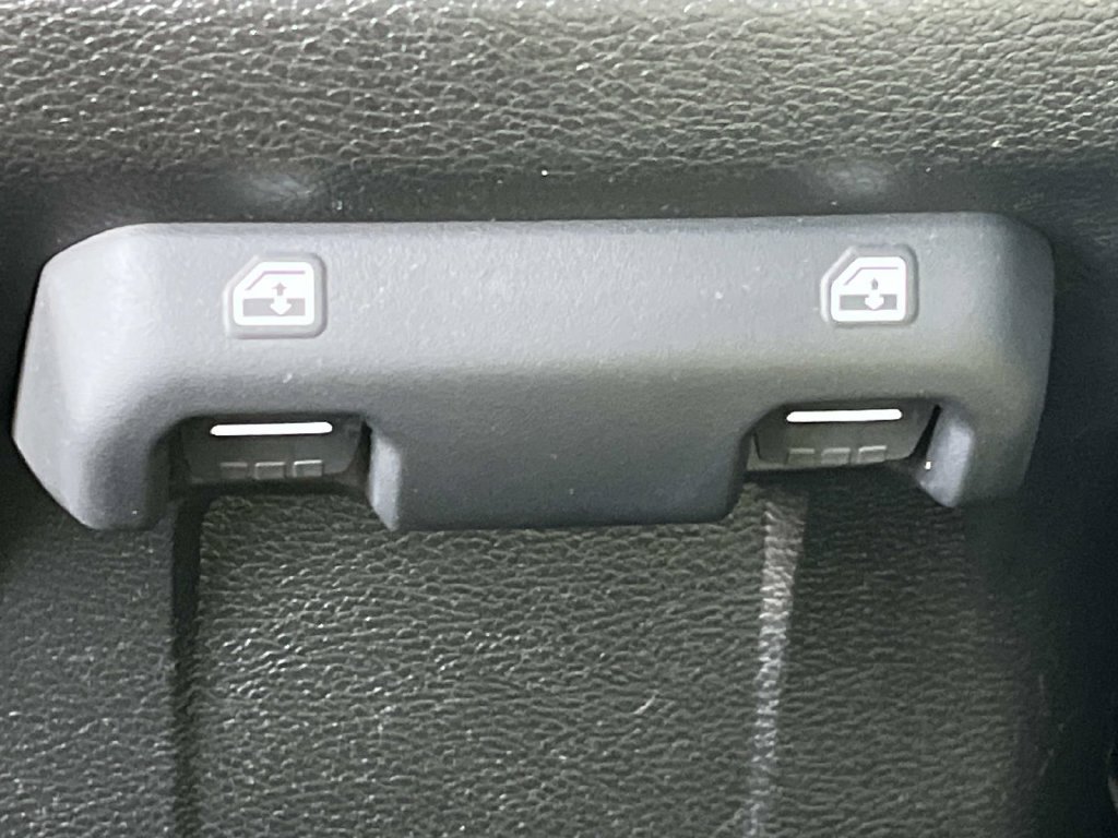 Used 2024 Jeep Wrangler Unlimited Sport AWD/4WD image 20