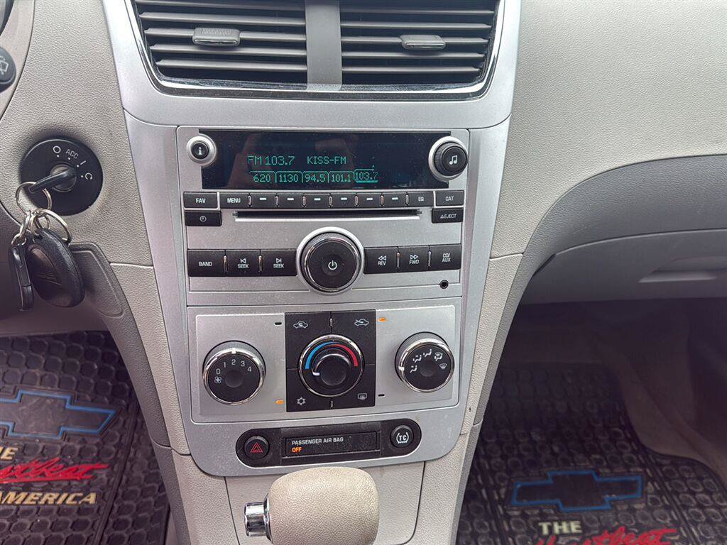 Used 2010 Chevrolet Malibu LS FWD image 8