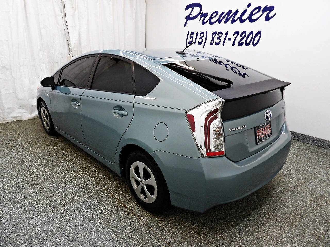 Used 2013 Toyota Prius Four FWD image 4