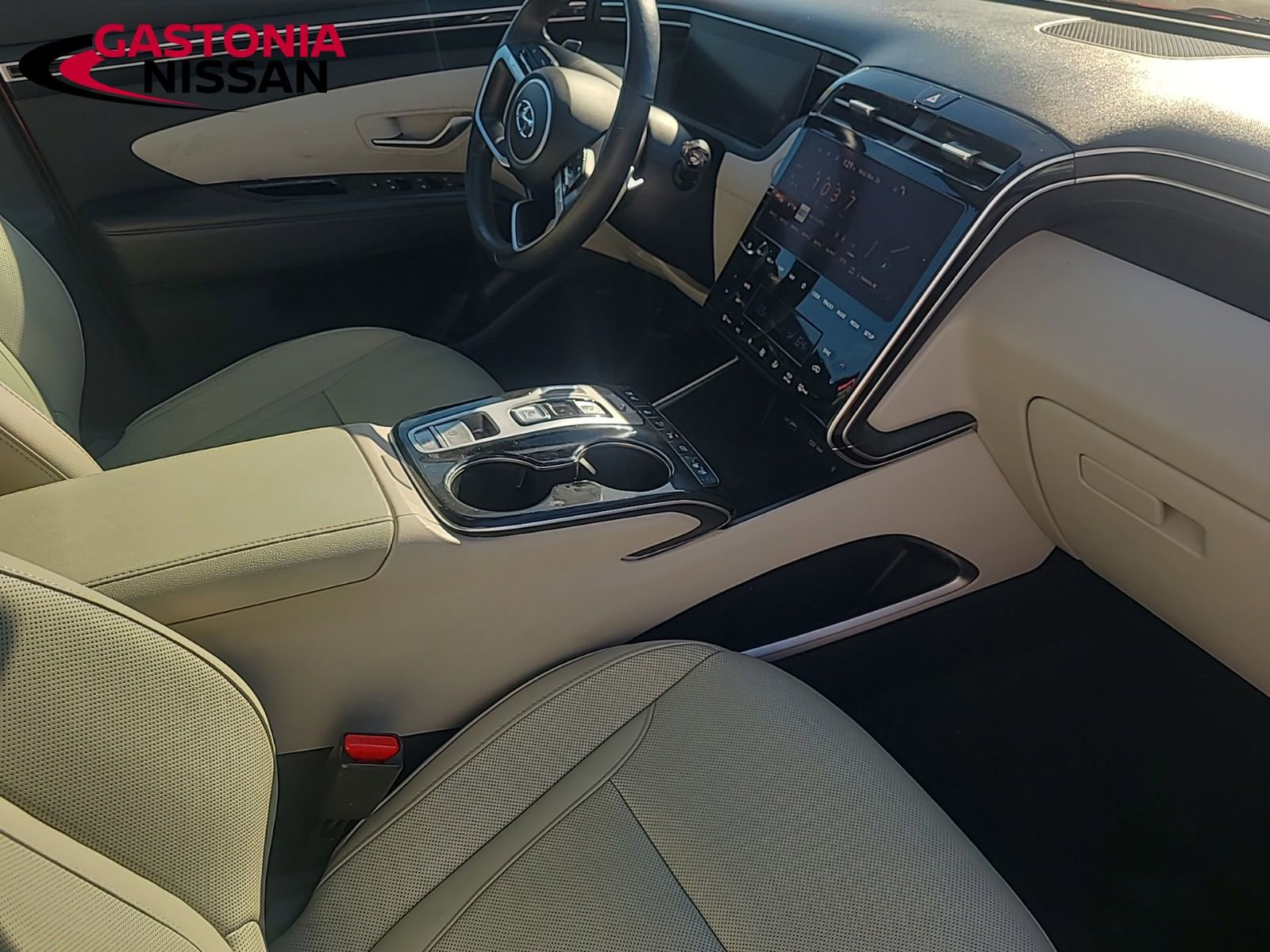 Used 2023 Hyundai Tucson Limited image 19