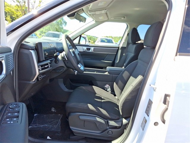 New 2026 Hyundai Santa Fe SE image 5