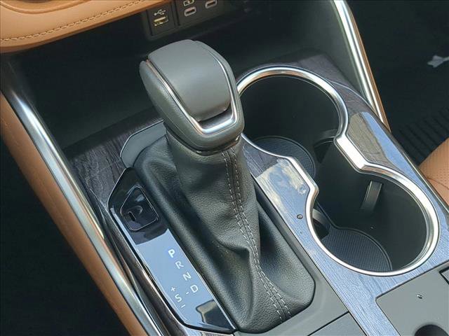 New 2026 Toyota Highlander Platinum image 17