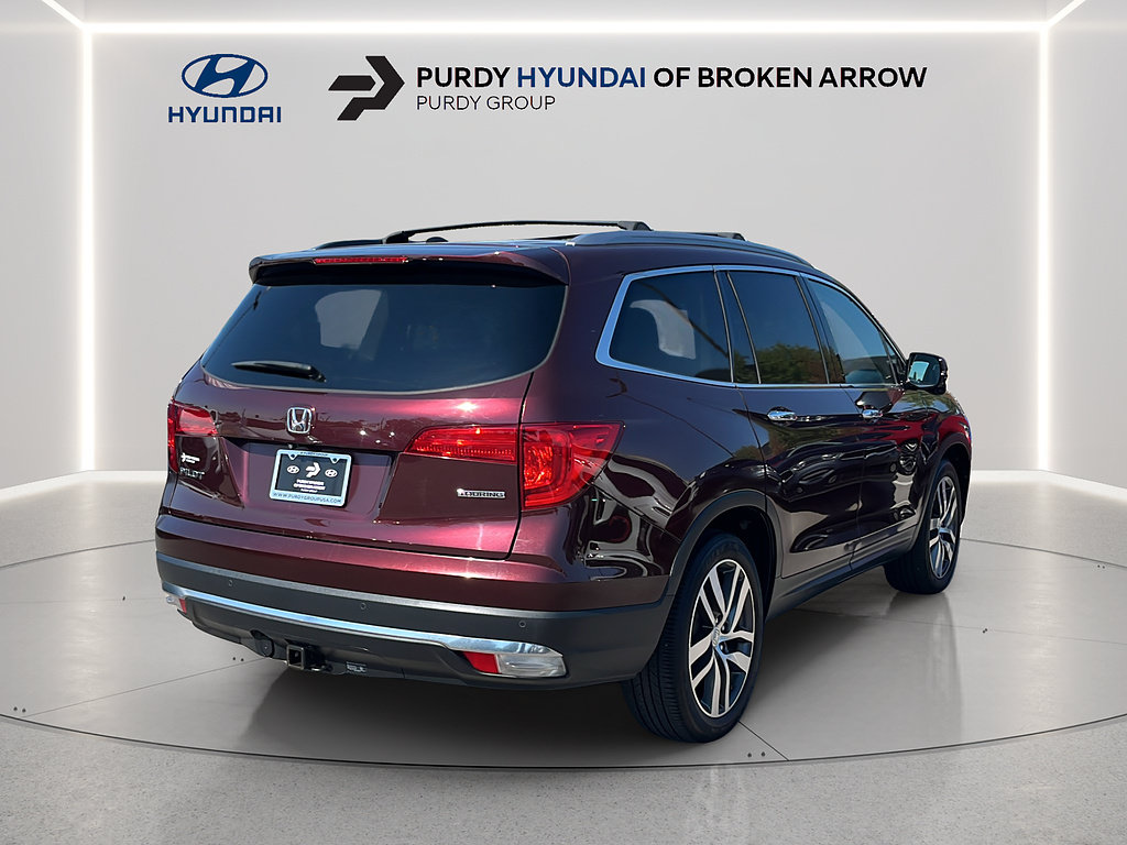 Used 2017 Honda Pilot Touring image 5