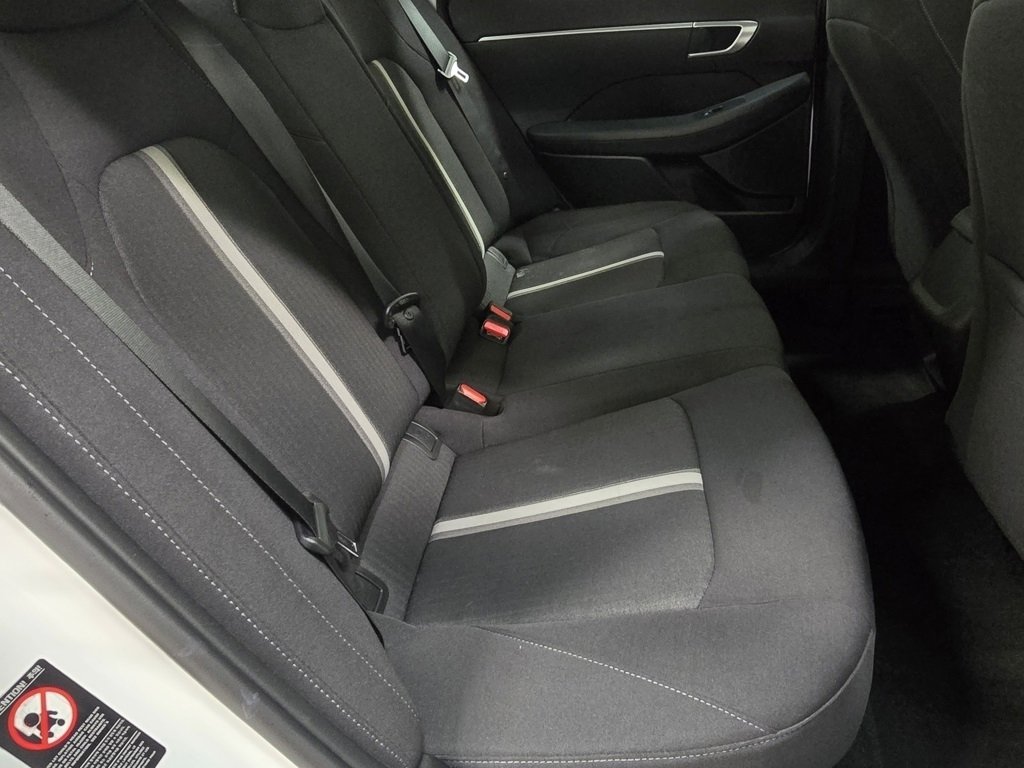 Used 2023 Hyundai Sonata SE image 17