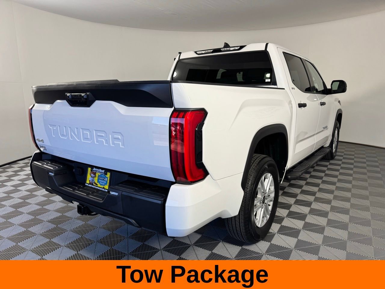 Used 2024 Toyota Tundra SR5 image 6