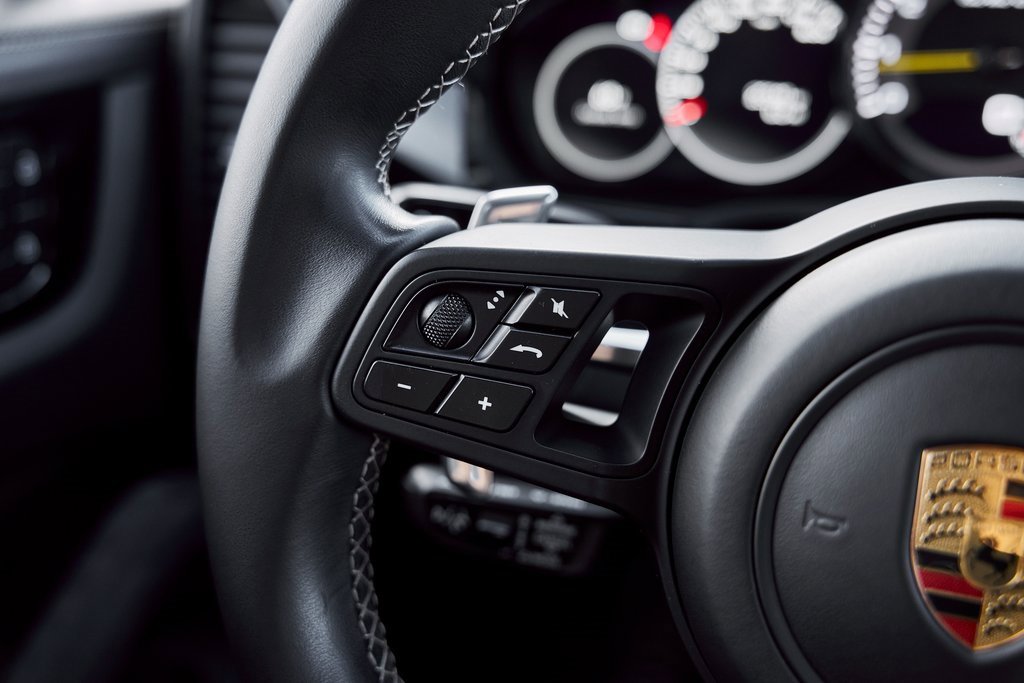 Used 2023 Porsche Cayenne Turbo GT image 59