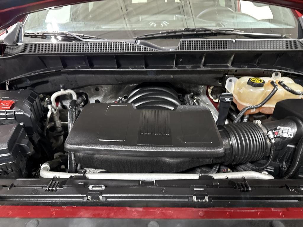 Used 2022 Chevrolet Silverado 1500 LT AWD/4WD image 24