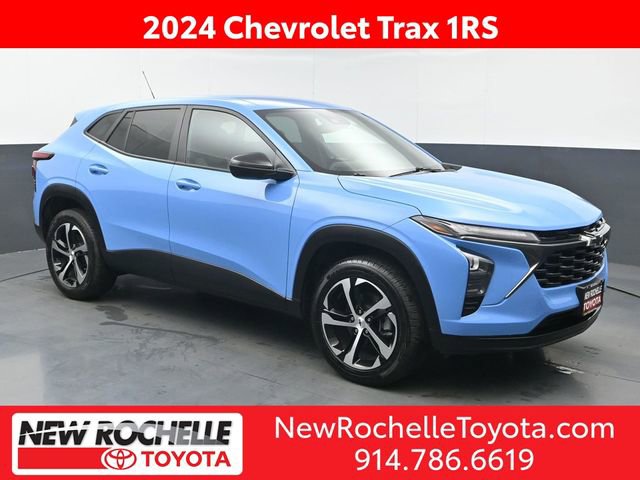 Used 2024 Chevrolet Trax RS