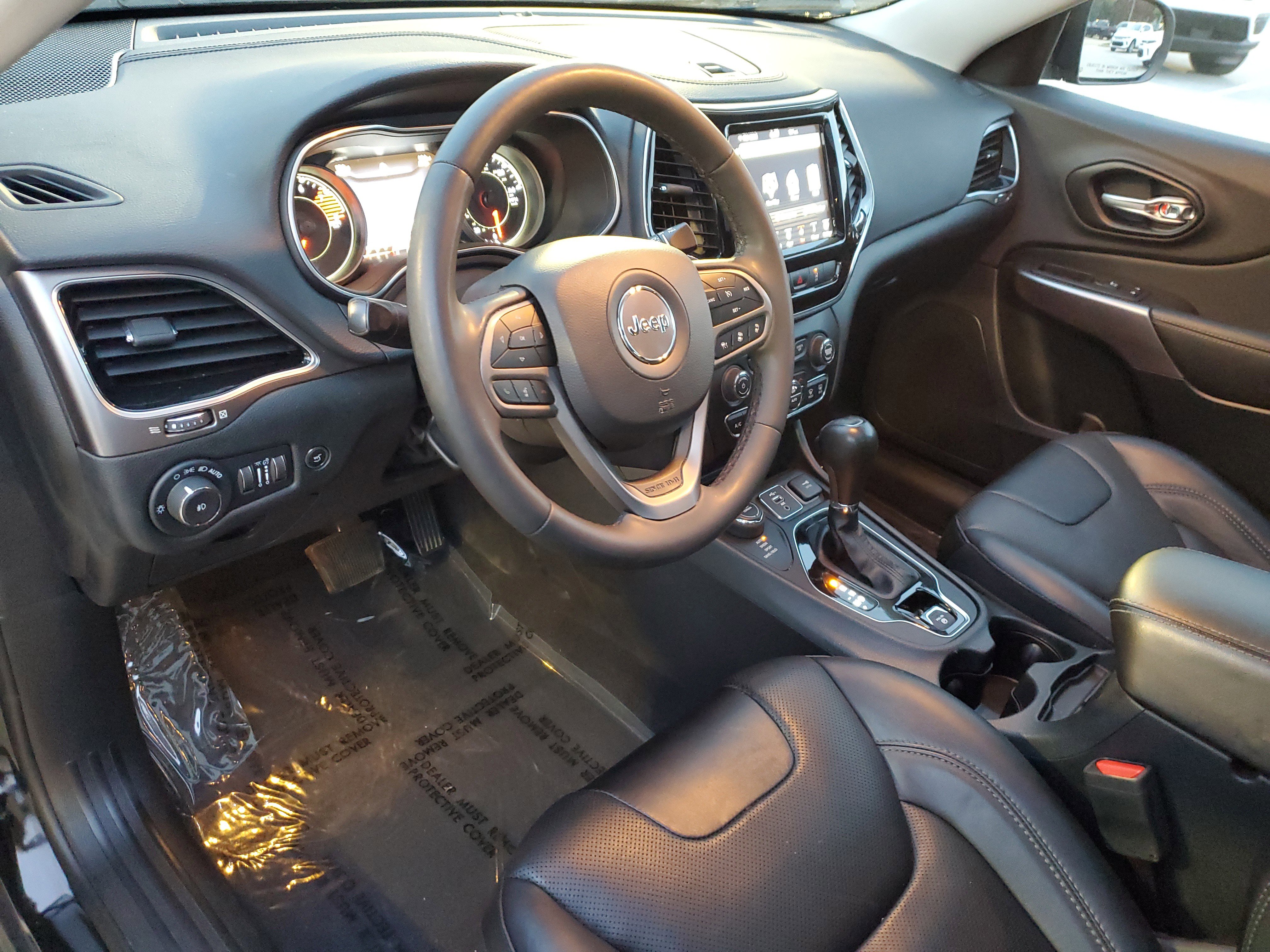 Used 2022 Jeep Cherokee Limited w/ Elite Package image 18