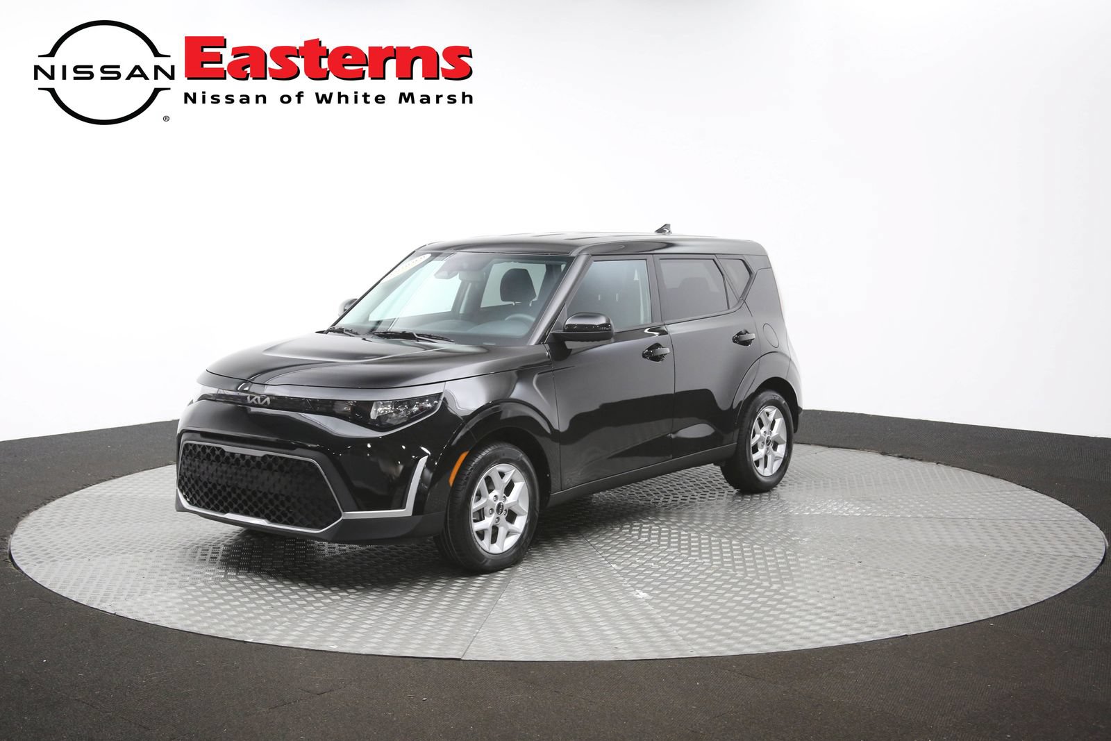 Used 2025 Kia Soul LX w/ LX Technology Package FWD image 54