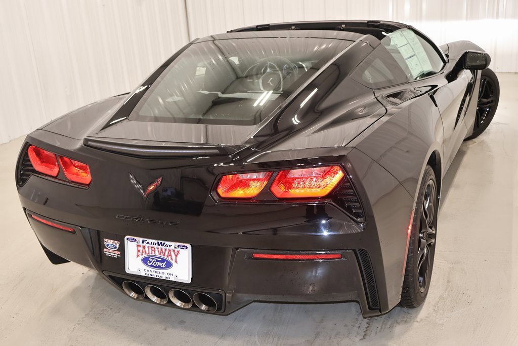 Used 2017 Chevrolet Corvette Stingray Coupe w/ Carbon Flash Badge Package image 51